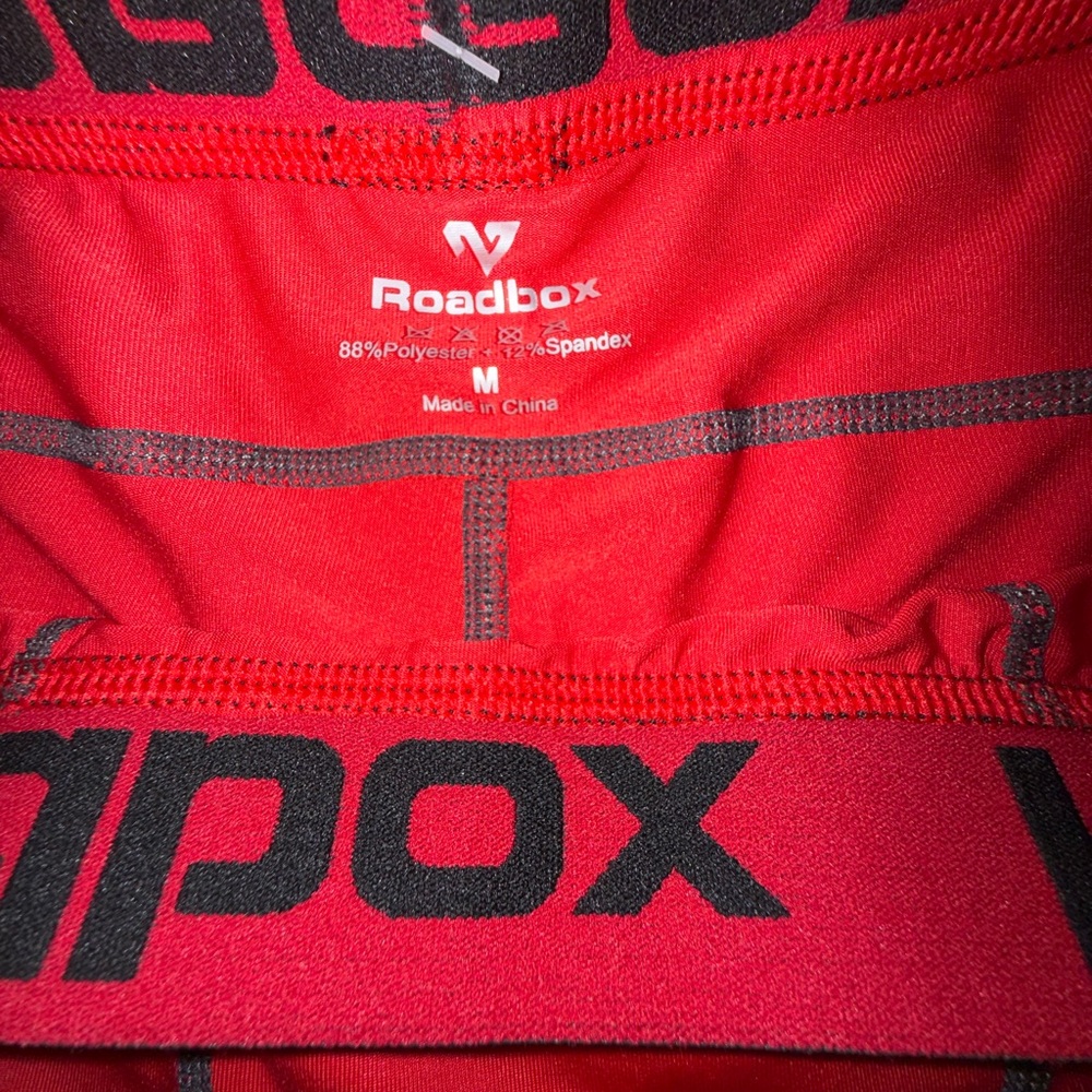 Roadbox Compression Leggings Mens M Red Base Layer Athletic Training Pants NWT - Picture 4 of 4